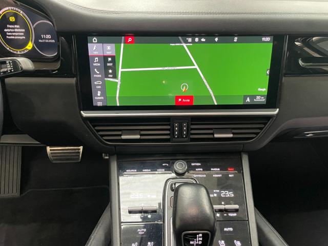 PORSCHE Cayenne usata, con Park Distance Control