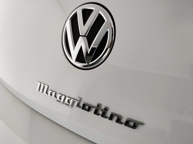VOLKSWAGEN Maggiolino usata, con Isofix