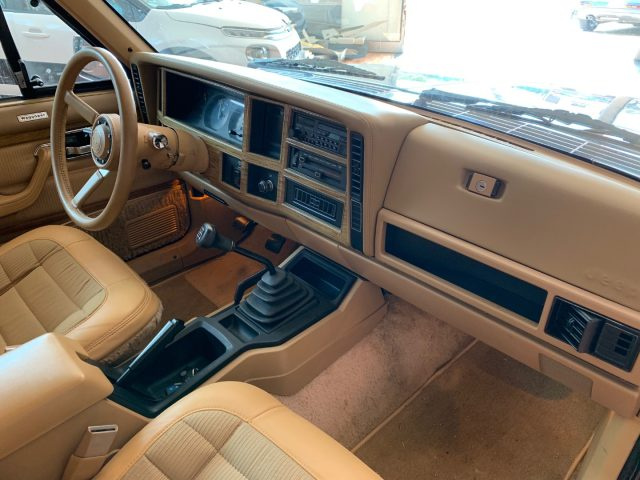 JEEP Cherokee usata 14