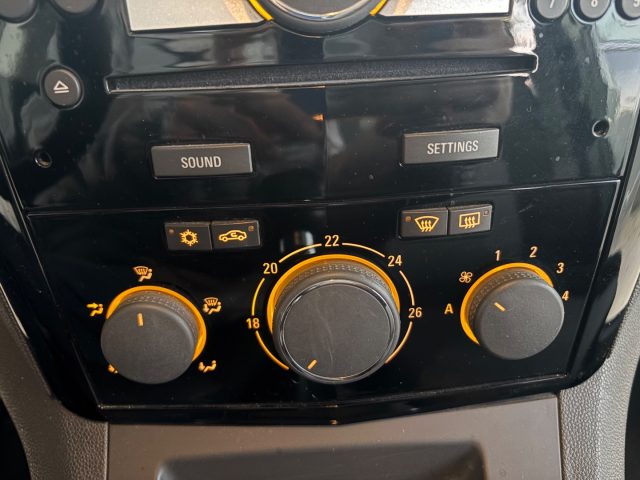 OPEL Zafira usata, con Limitatore di velocità