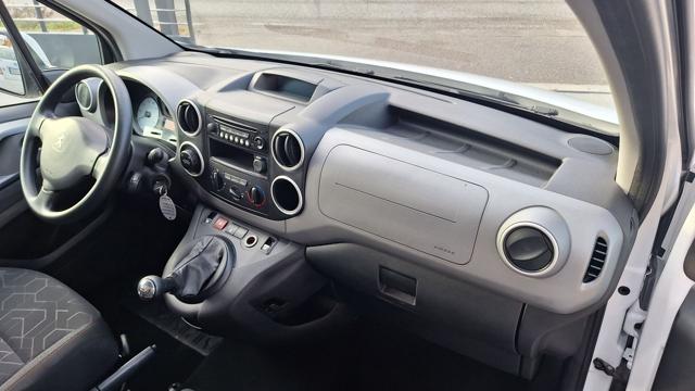 PEUGEOT Partner usata, con Specchietti laterali elettrici