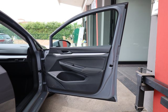 VOLKSWAGEN Golf usata 143
