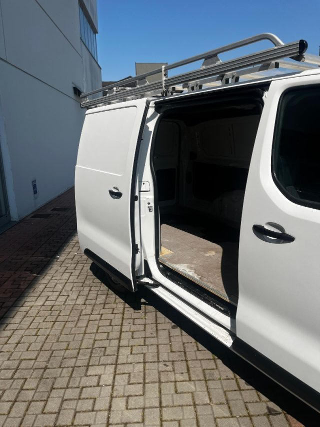 OPEL Vivaro usata, con ESP
