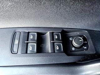 VOLKSWAGEN Polo usata, con Autoradio digitale