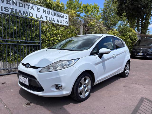 FORD Fiesta usata, con ABS