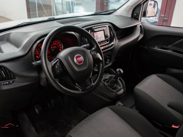 FIAT Doblo usata, con USB