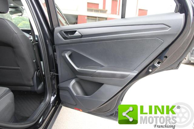 VOLKSWAGEN T-Roc usata, con Airbag testa