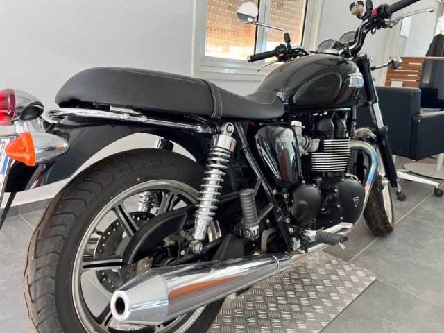 TRIUMPH Bonneville usata 3