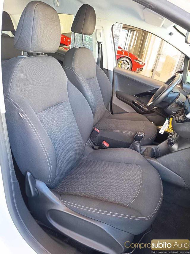 PEUGEOT 208 usata, con Controllo trazione