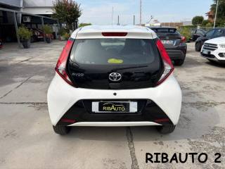 TOYOTA Aygo usata, con Servosterzo