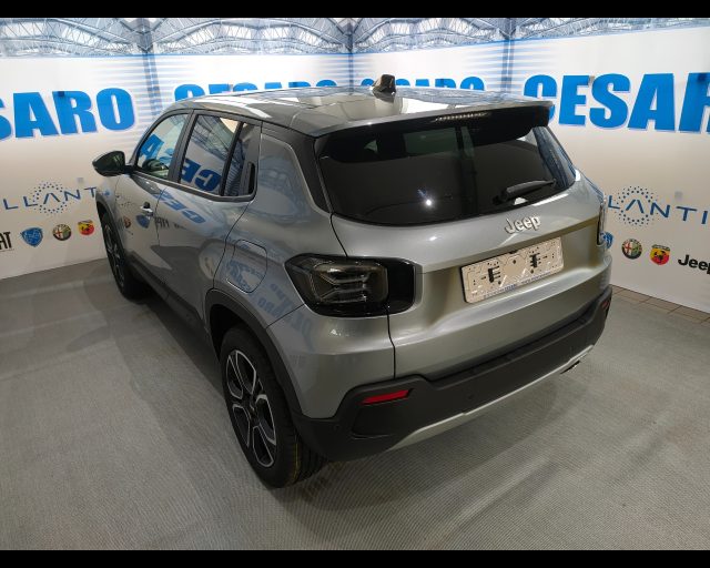 JEEP Avenger usata, con Volante in pelle