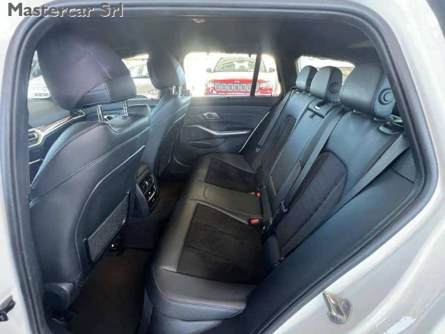 BMW 320 usata, con Fendinebbia
