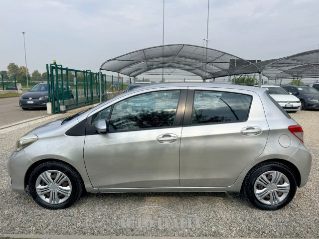 TOYOTA Yaris usata, con Cerchi in lega