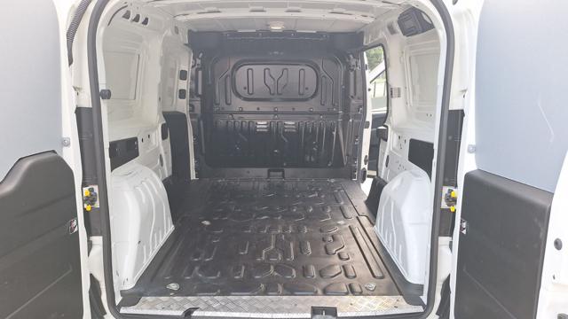 FIAT Doblo usata, con Airbag