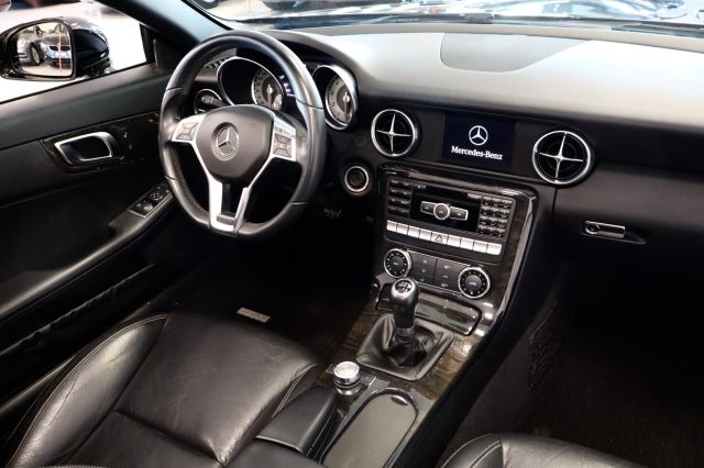 MERCEDES-BENZ SLK 200 usata, con Cronologia tagliandi