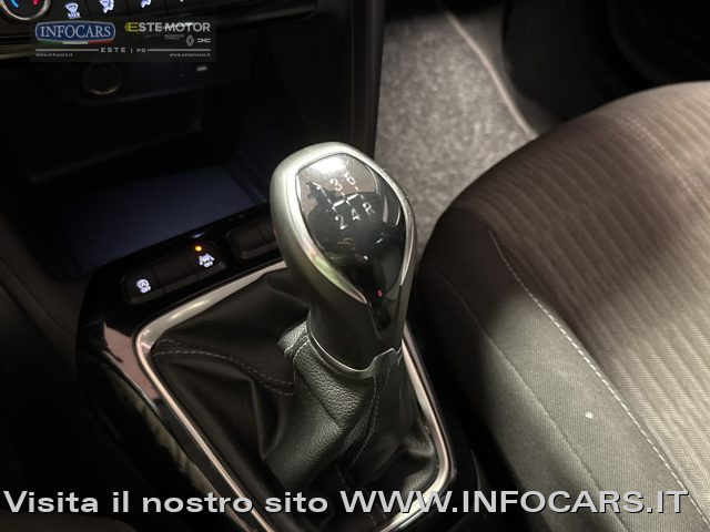 OPEL Corsa usata, con Touch screen