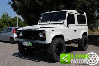 LAND ROVER Defender usata, con Servosterzo