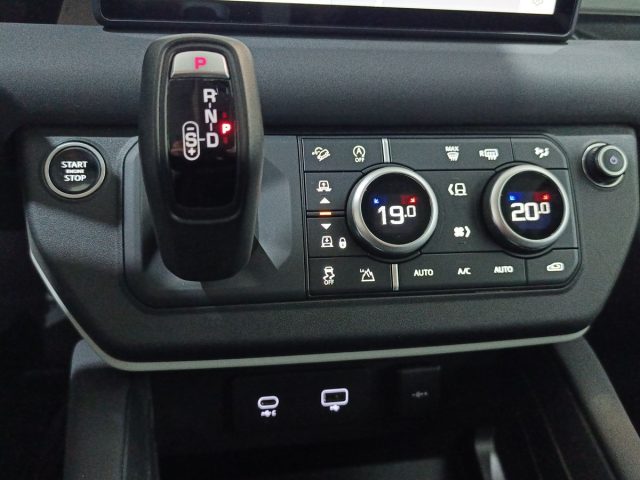 LAND ROVER Defender usata, con Specchietti laterali elettrici