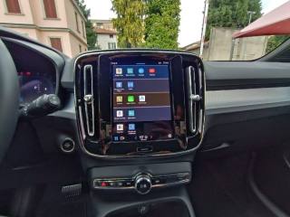 VOLVO XC40 usata, con ESP