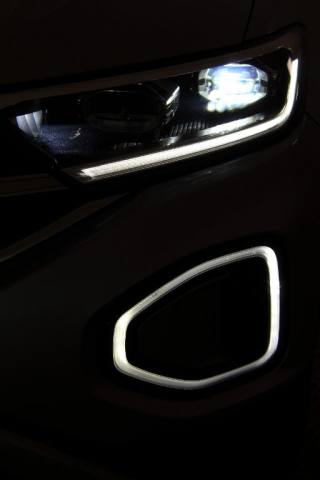 VOLKSWAGEN T-Roc usata, con Autoradio digitale