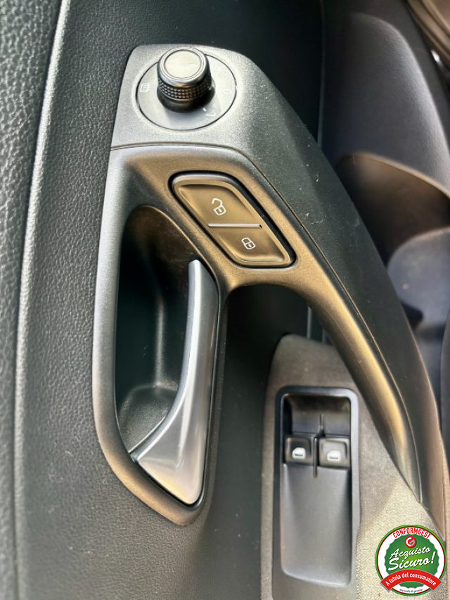 VOLKSWAGEN Polo usata, con Lettore CD