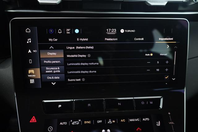 MASERATI Grecale usata, con Fari bi-xeno