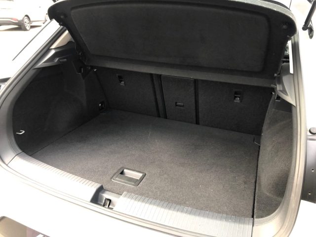 VOLKSWAGEN T-Roc usata, con Airbag testa