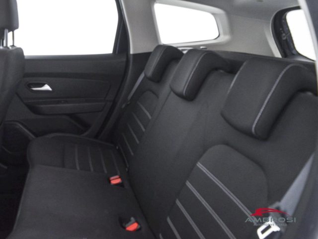 DACIA Duster usata 9