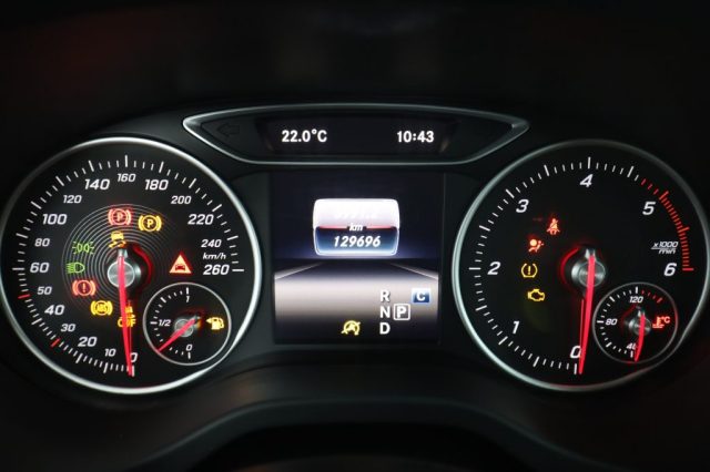 MERCEDES-BENZ A 180 usata 6