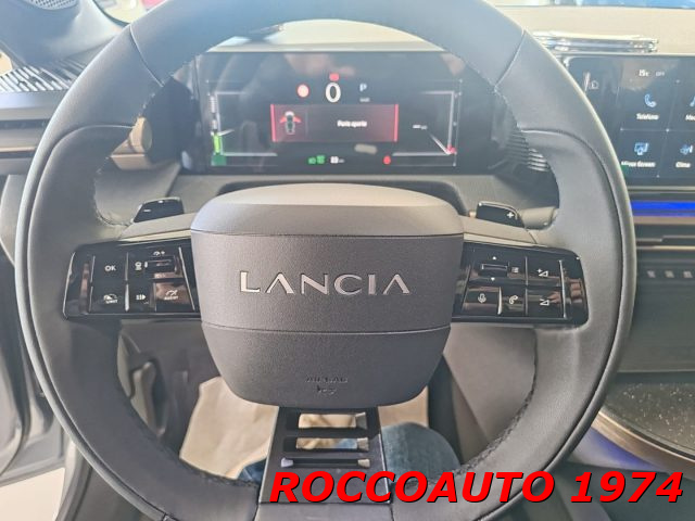 LANCIA Ypsilon usata, con Touch screen