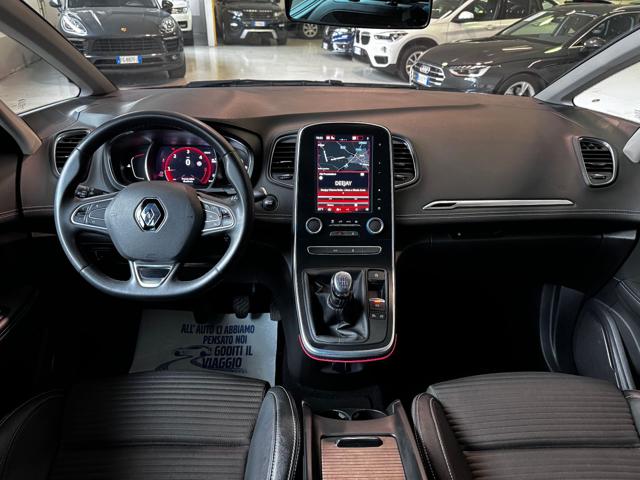 RENAULT Grand Scenic usata, con Cronologia tagliandi