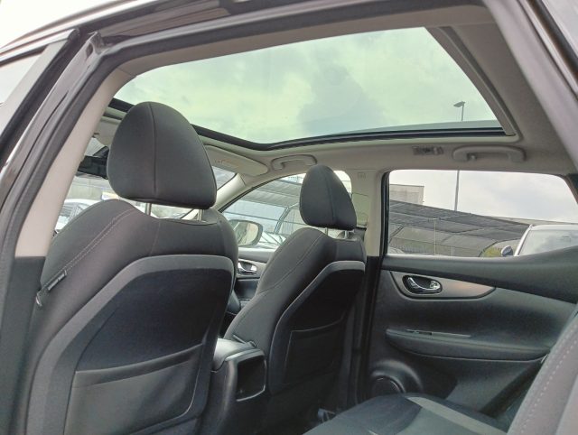 NISSAN Qashqai usata, con Climatizzatore