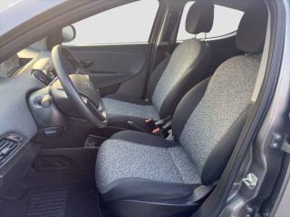 LANCIA Ypsilon usata 8