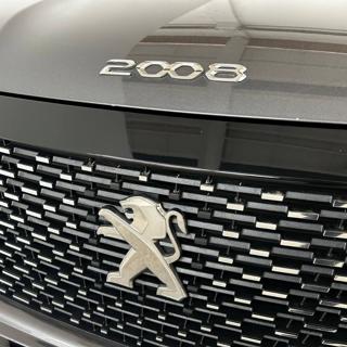 PEUGEOT 2008 usata, con MP3