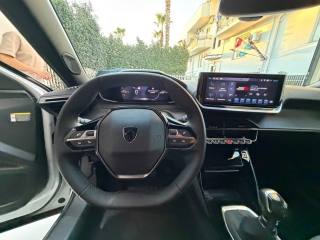 PEUGEOT 2008 usata, con Sensore di luce