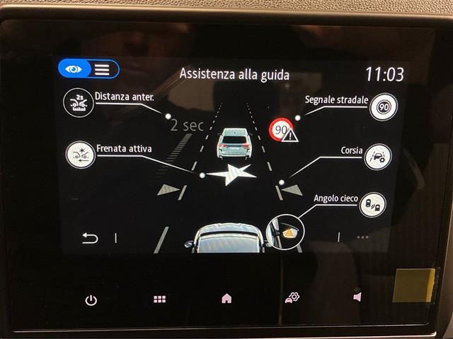 RENAULT Clio usata, con Hill holder