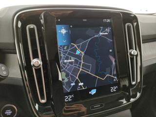 VOLVO XC40 usata, con Touch screen