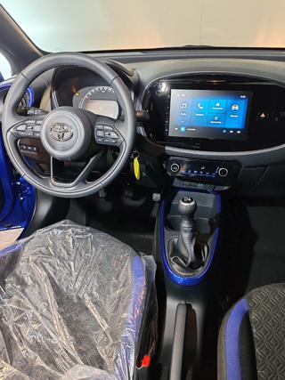 TOYOTA Aygo X usata, con Sistema di navigazione