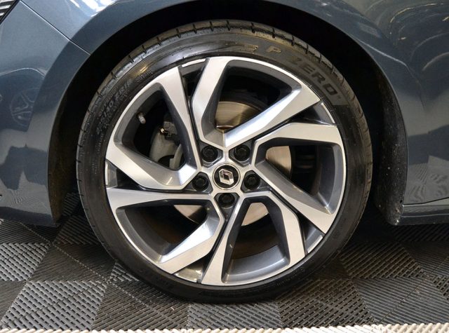 RENAULT Megane usata, con Touch screen