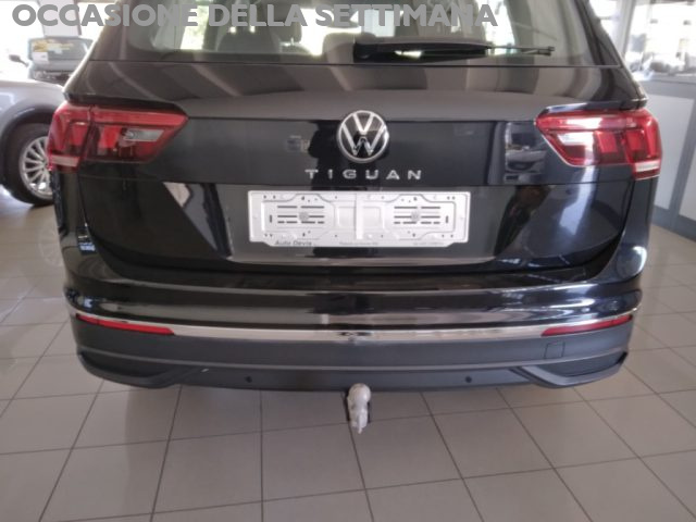 VOLKSWAGEN Tiguan usata, con Frenata d