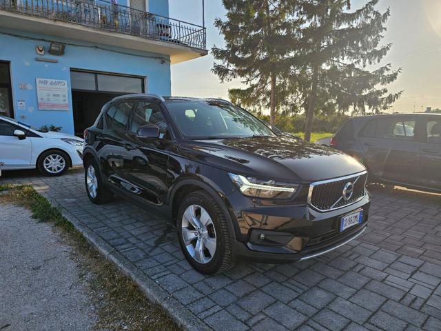 VOLVO XC40 usata, con Autoradio