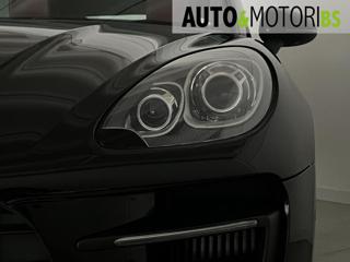 PORSCHE Macan usata, con Fari Xenon