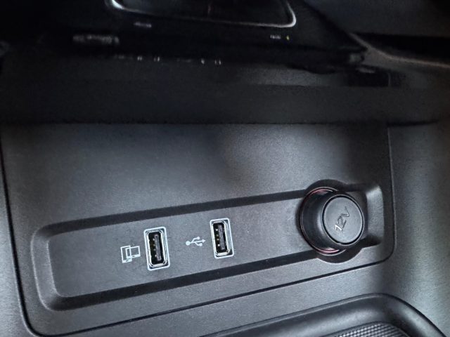 MG ZS usata, con Cronologia tagliandi