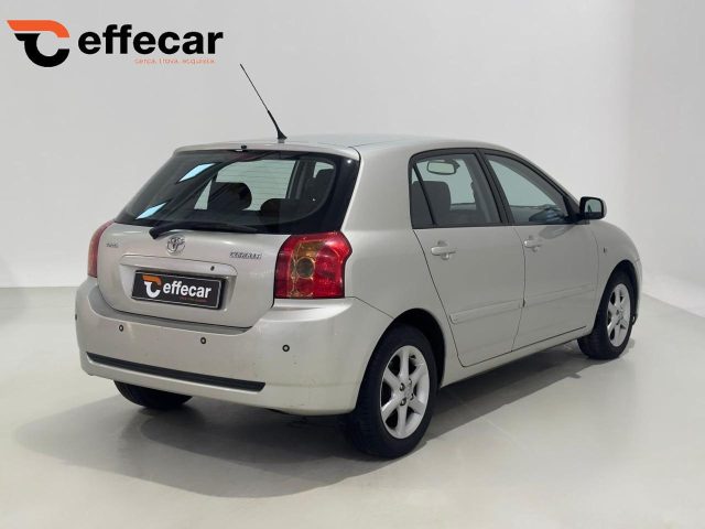 TOYOTA Corolla usata, con Autoradio