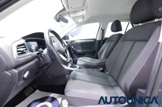 VOLKSWAGEN T-Roc usata, con USB