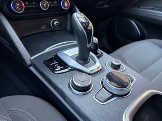 ALFA ROMEO Stelvio usata, con Servosterzo