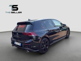 VOLKSWAGEN Golf usata, con Autoradio
