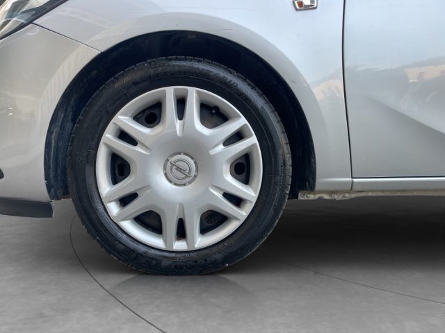OPEL Corsa usata, con Bluetooth