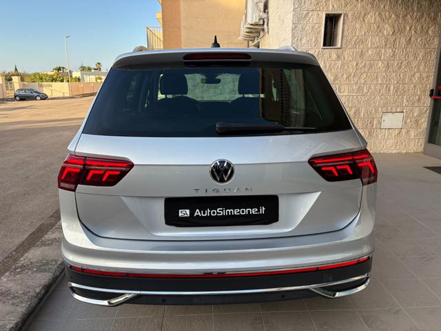 VOLKSWAGEN Tiguan usata, con Autoradio