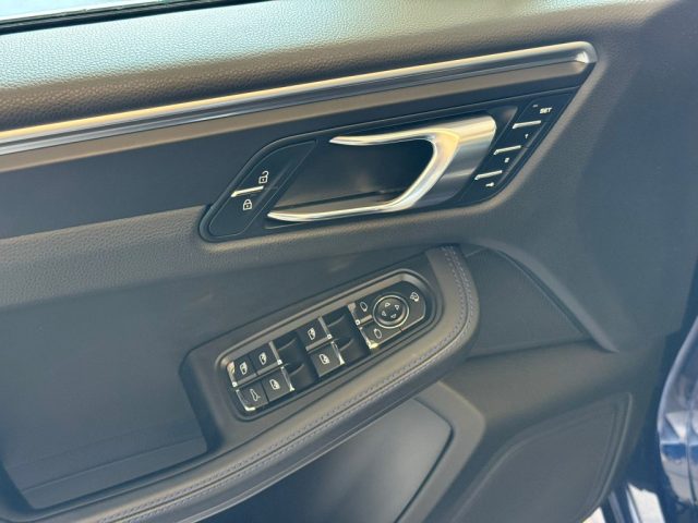 PORSCHE Macan usata, con Climatizzatore